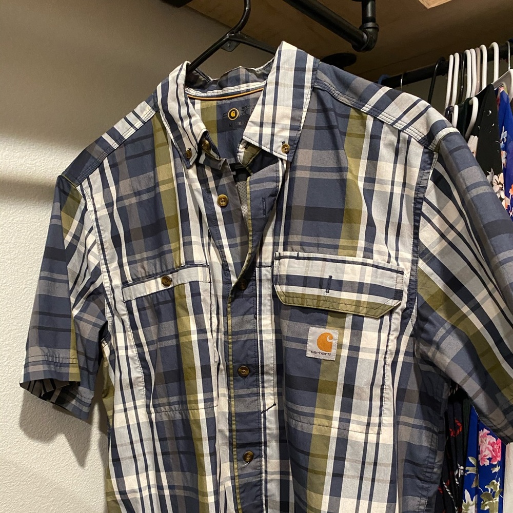 Short sleeve shirt